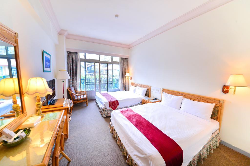 Dongpo Ti Lun Hotel Xinyi Exterior photo