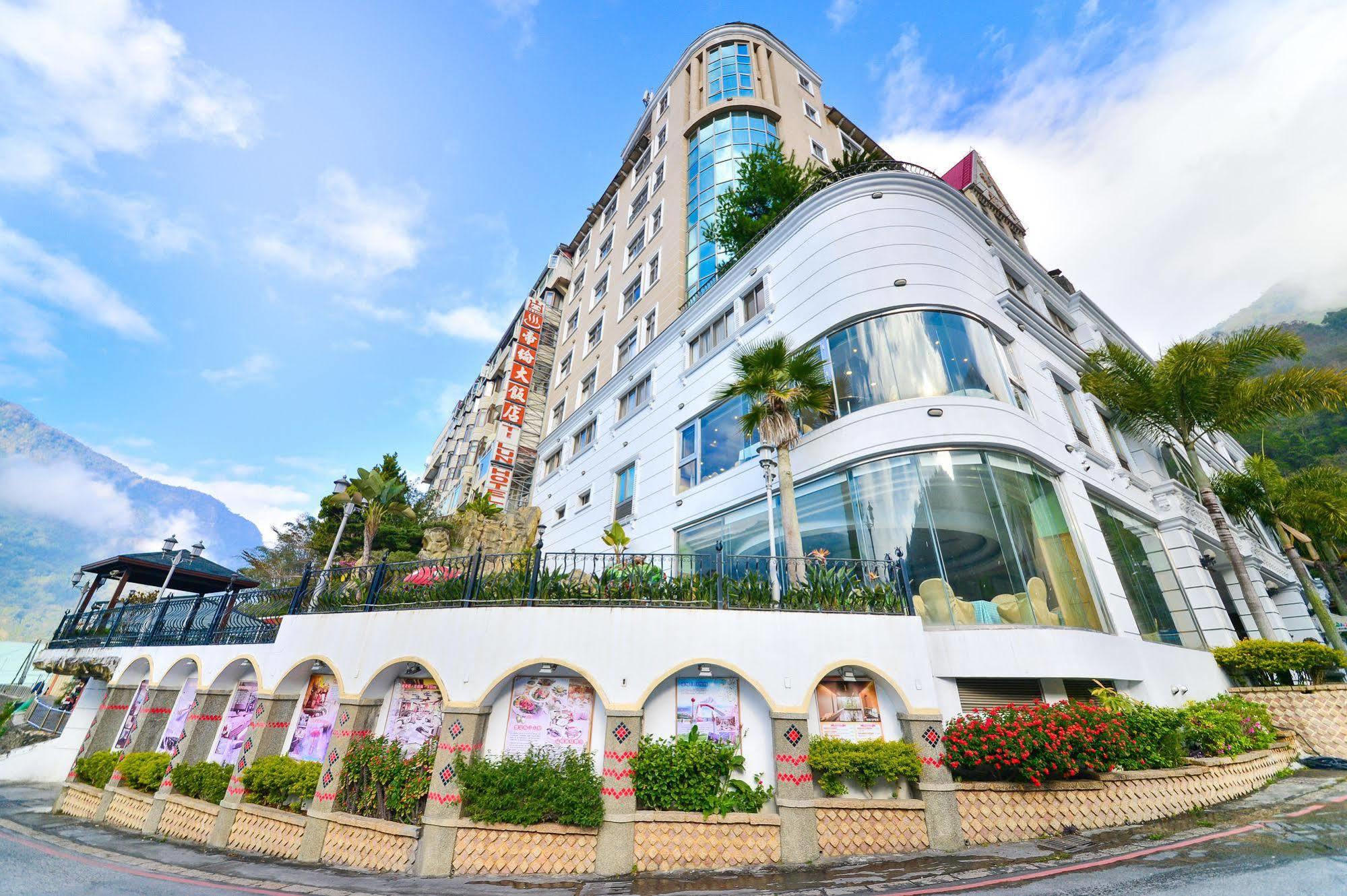 Dongpo Ti Lun Hotel Xinyi Exterior photo